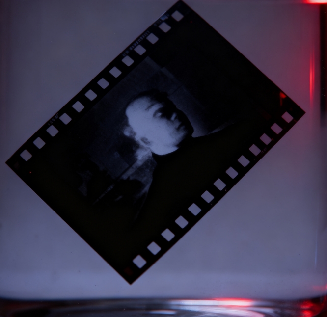 氯化银：从古典摄影到现代检测，一个“不溶之物”的奇妙之旅