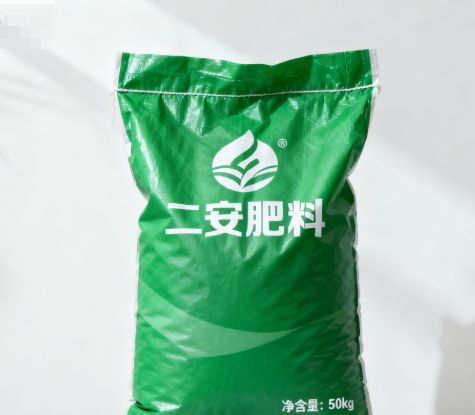 揭秘磷酸二铵价格波动背后的真相，农民必看的选购指南！